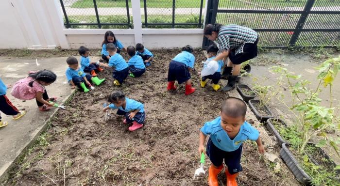 โครงการ 1 อปท. 1 สวนสมุนไพร เฉลิมพระเกียรติฯ องค์การบริหารส่วนตำบลไชยสอ